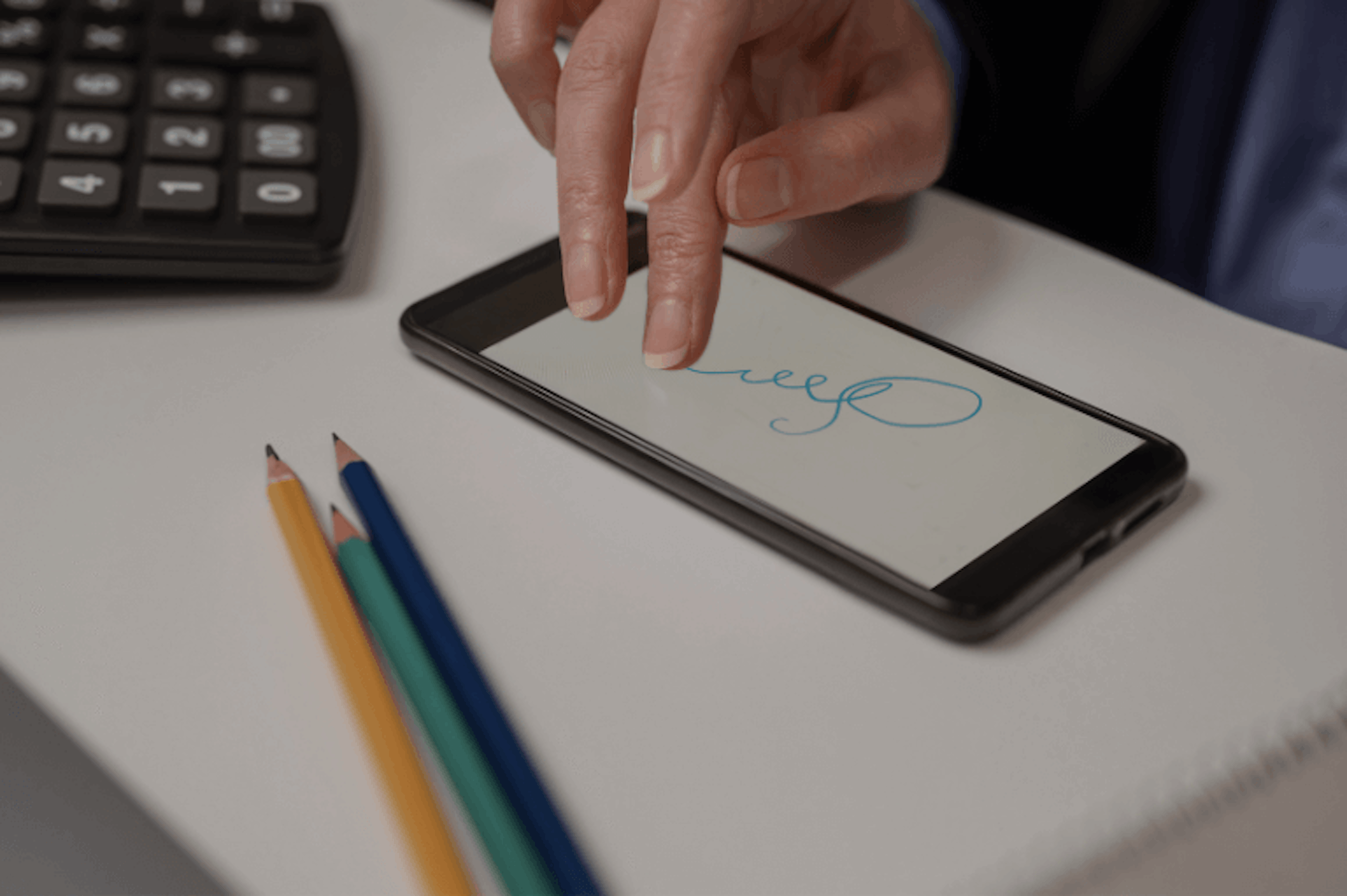 What types of electronic signatures exist?
